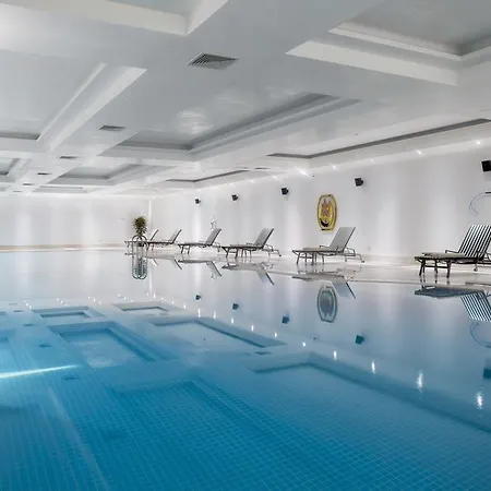 Atli Hotel 4*