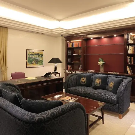 Atli Hotel