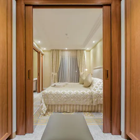 آطلي 4*